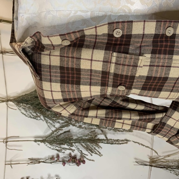 L.L.Bean Brown Plaid Flannel Button-Up Long Sleeve Shirt Cozy Large - Picture 2 of 6